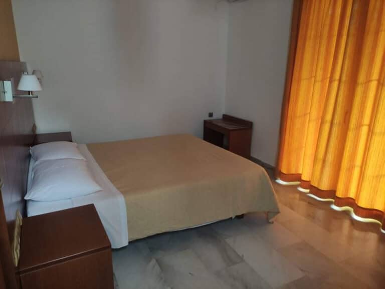 One-Bedroom-Apartment-03